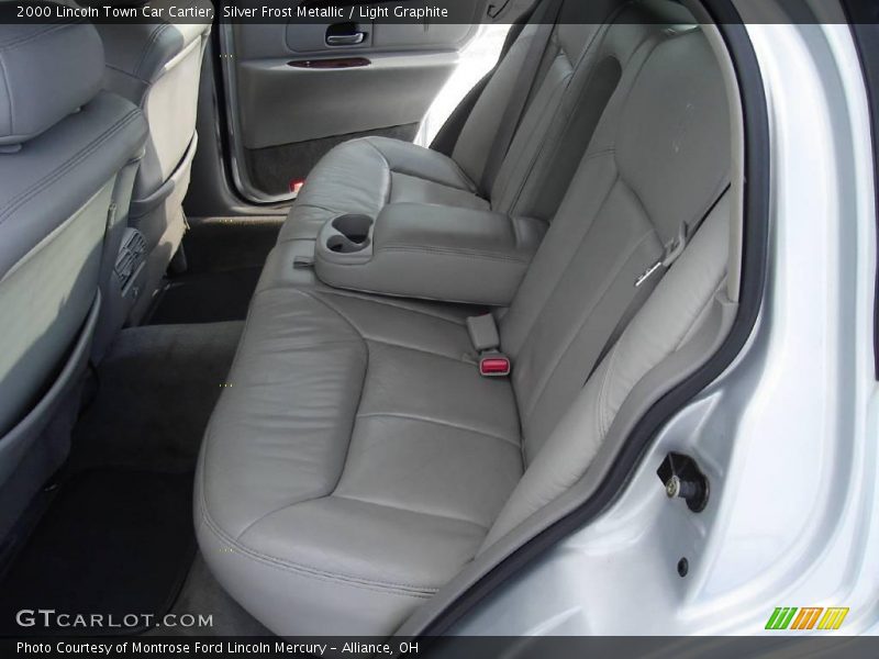 Silver Frost Metallic / Light Graphite 2000 Lincoln Town Car Cartier
