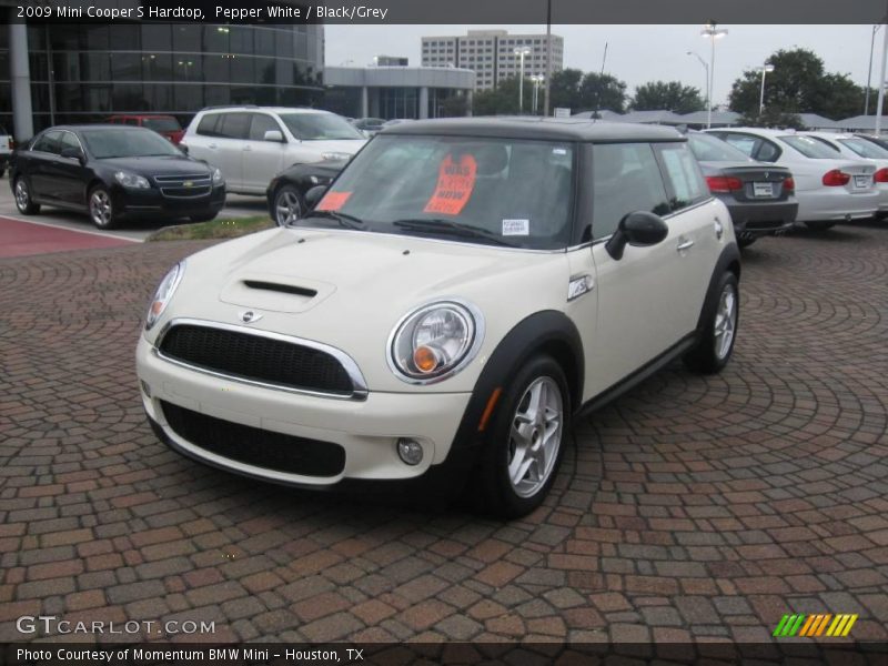 Pepper White / Black/Grey 2009 Mini Cooper S Hardtop