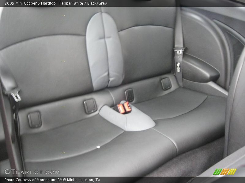 Pepper White / Black/Grey 2009 Mini Cooper S Hardtop