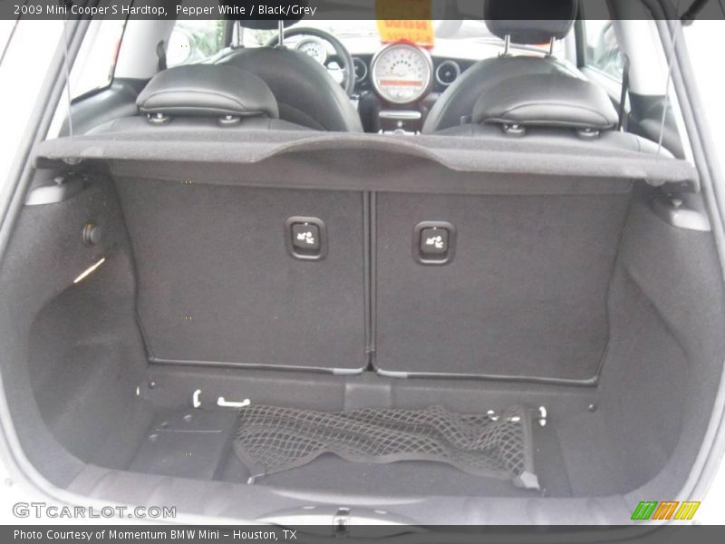 Pepper White / Black/Grey 2009 Mini Cooper S Hardtop