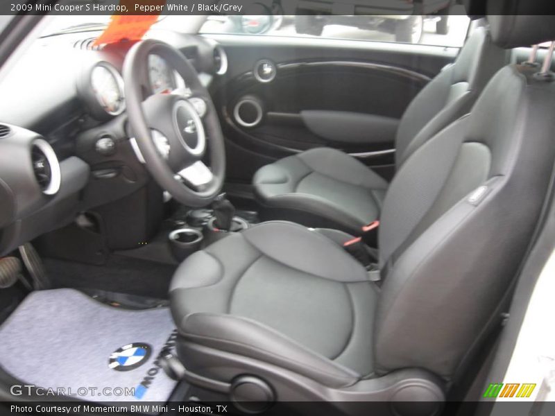 Pepper White / Black/Grey 2009 Mini Cooper S Hardtop