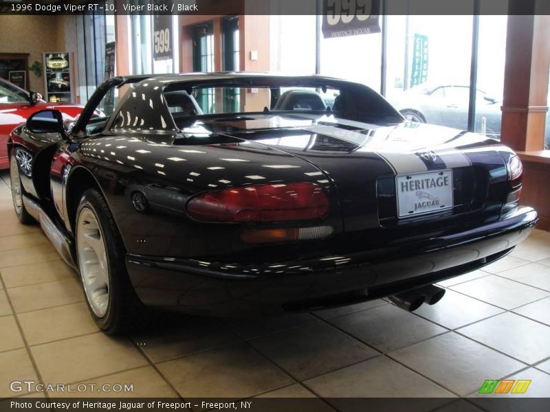 Viper Black / Black 1996 Dodge Viper RT-10
