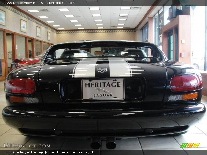 Viper Black / Black 1996 Dodge Viper RT-10