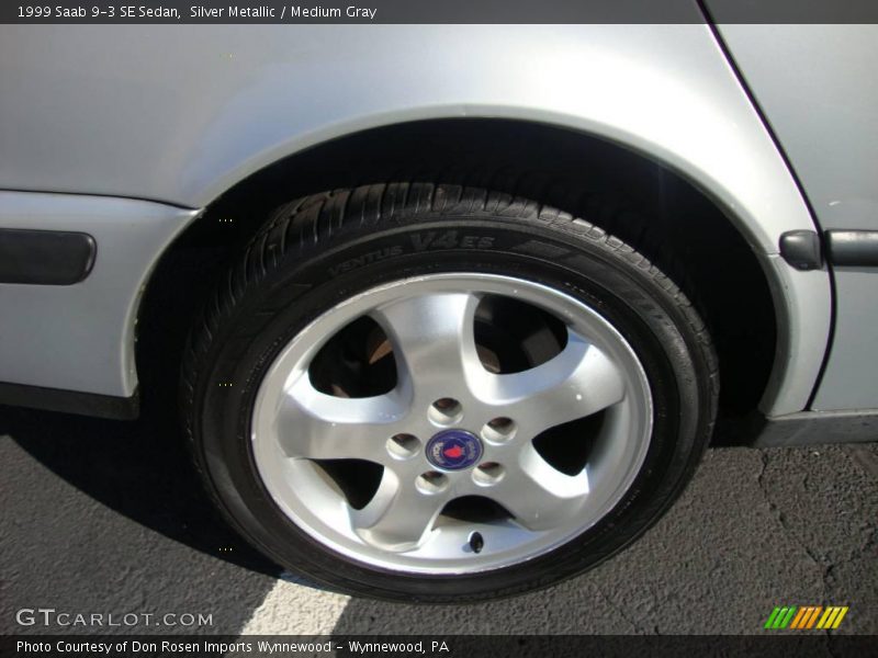 Silver Metallic / Medium Gray 1999 Saab 9-3 SE Sedan