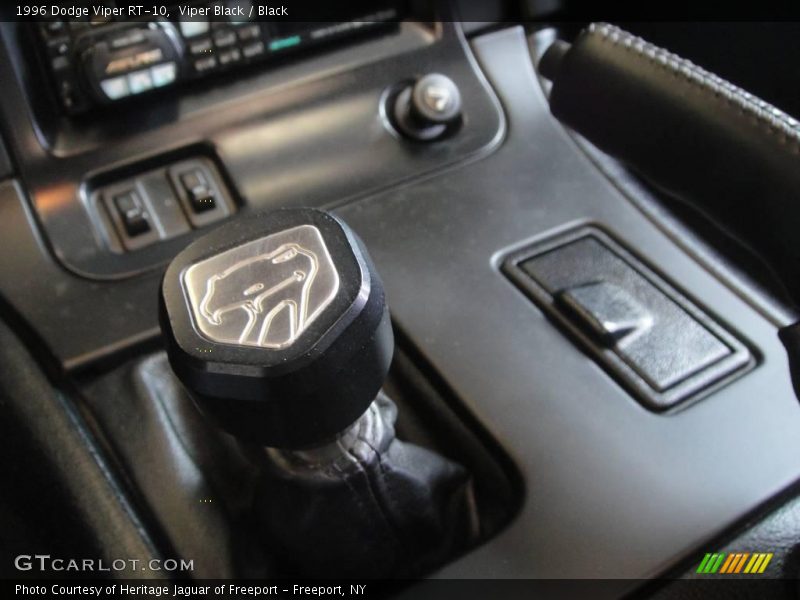 Viper Black / Black 1996 Dodge Viper RT-10