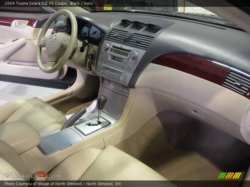 Black / Ivory 2004 Toyota Solara SLE V6 Coupe