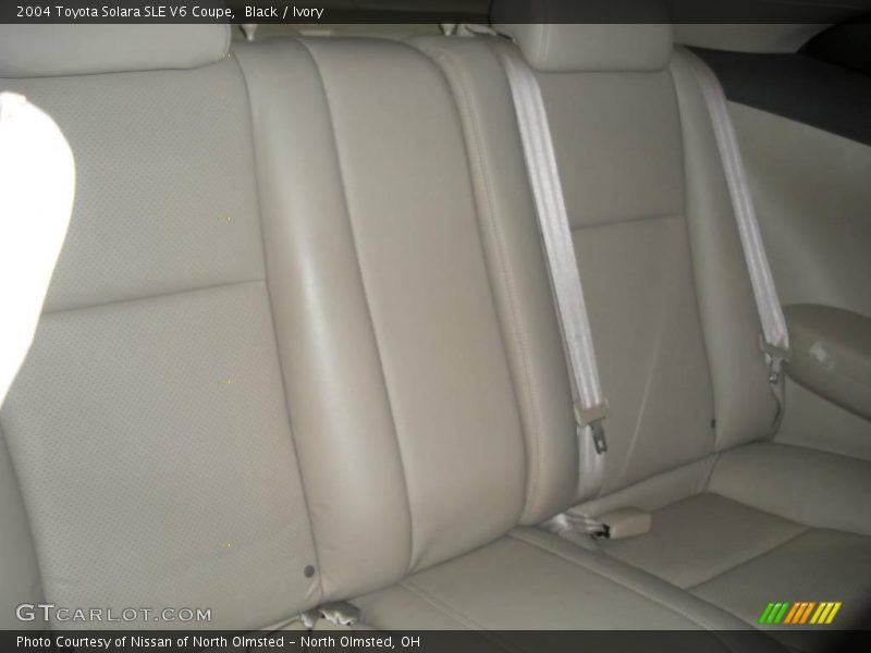 Black / Ivory 2004 Toyota Solara SLE V6 Coupe