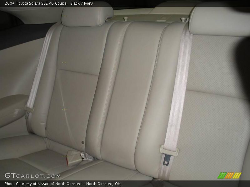 Black / Ivory 2004 Toyota Solara SLE V6 Coupe