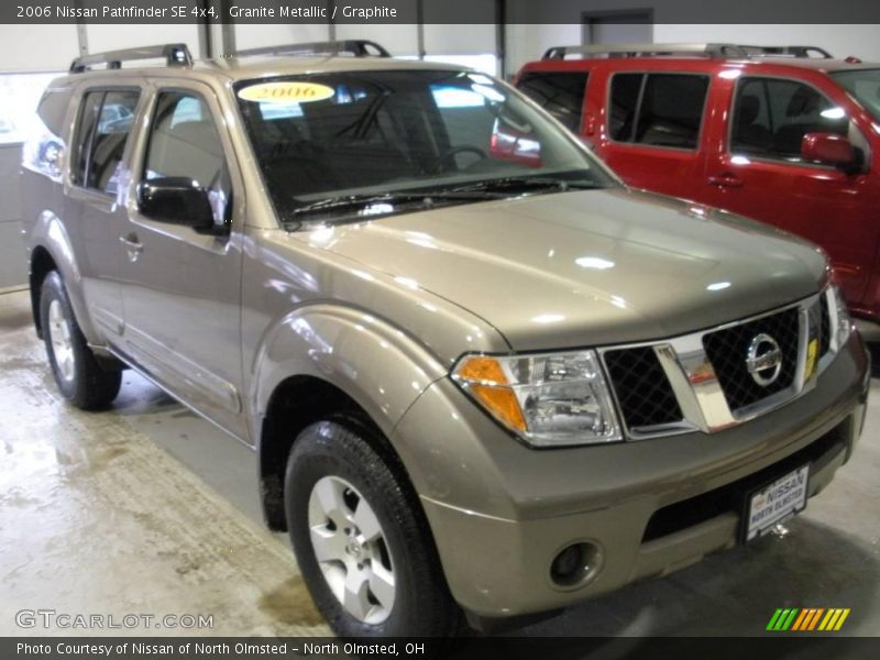 Granite Metallic / Graphite 2006 Nissan Pathfinder SE 4x4