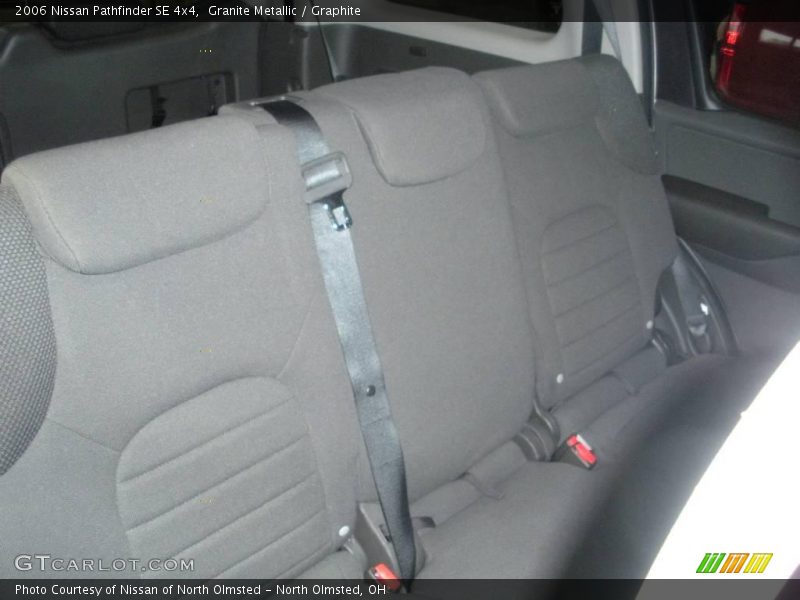 Granite Metallic / Graphite 2006 Nissan Pathfinder SE 4x4