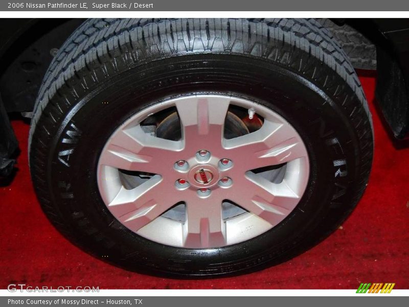 Super Black / Desert 2006 Nissan Pathfinder LE