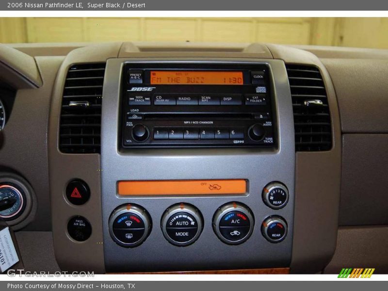 Super Black / Desert 2006 Nissan Pathfinder LE