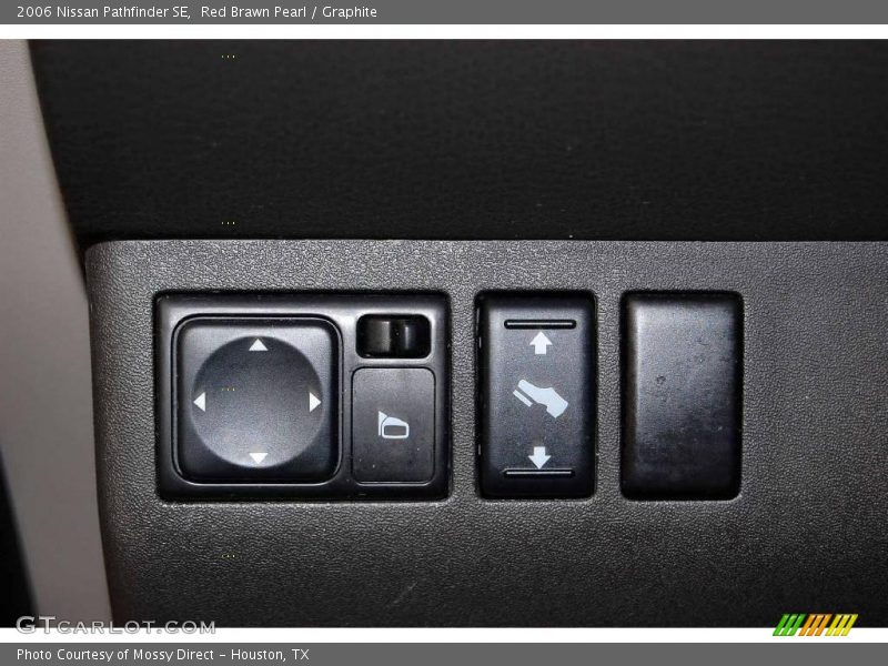 Red Brawn Pearl / Graphite 2006 Nissan Pathfinder SE