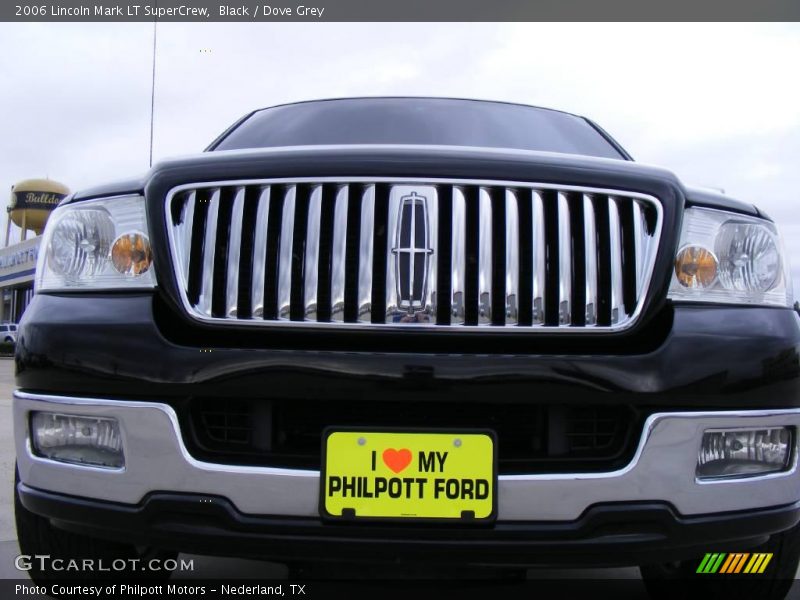 Black / Dove Grey 2006 Lincoln Mark LT SuperCrew