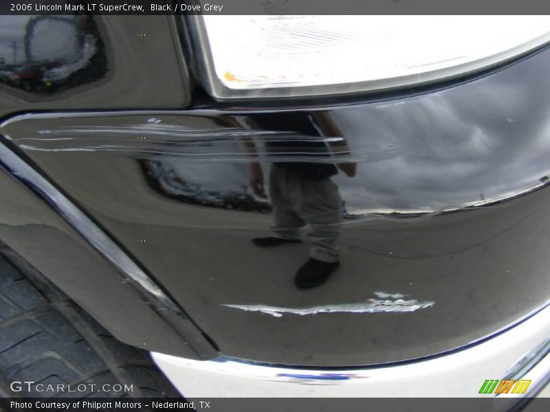 Black / Dove Grey 2006 Lincoln Mark LT SuperCrew