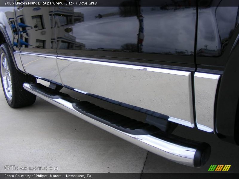 Black / Dove Grey 2006 Lincoln Mark LT SuperCrew