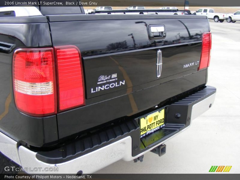 Black / Dove Grey 2006 Lincoln Mark LT SuperCrew