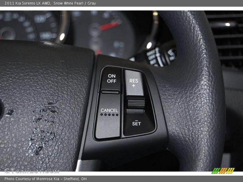 Snow White Pearl / Gray 2011 Kia Sorento LX AWD