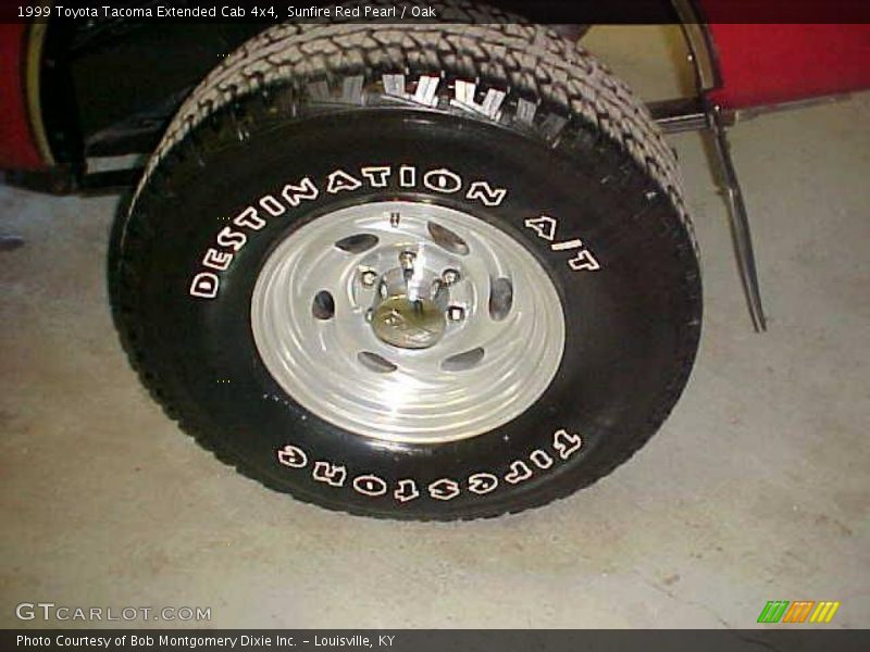 Sunfire Red Pearl / Oak 1999 Toyota Tacoma Extended Cab 4x4