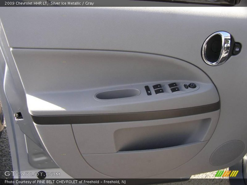 Silver Ice Metallic / Gray 2009 Chevrolet HHR LT