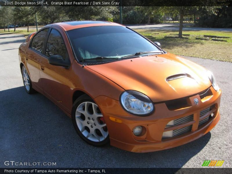 Orange Blast Pearlcoat / Dark Slate Gray 2005 Dodge Neon SRT-4