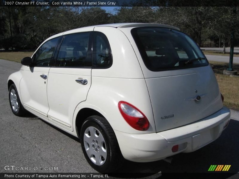 Cool Vanilla White / Pastel Slate Gray 2007 Chrysler PT Cruiser