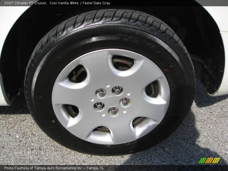 Cool Vanilla White / Pastel Slate Gray 2007 Chrysler PT Cruiser