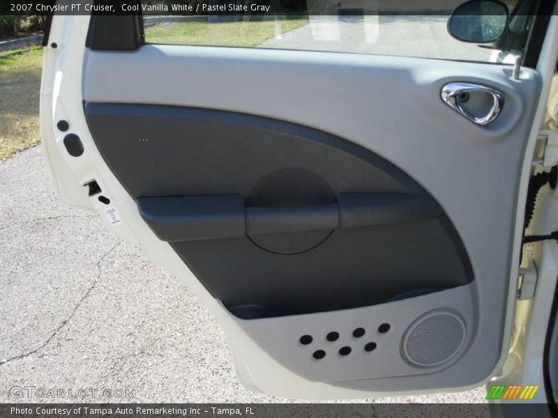 Cool Vanilla White / Pastel Slate Gray 2007 Chrysler PT Cruiser