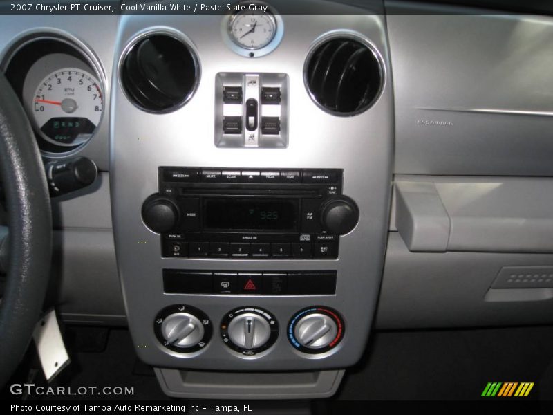 Cool Vanilla White / Pastel Slate Gray 2007 Chrysler PT Cruiser