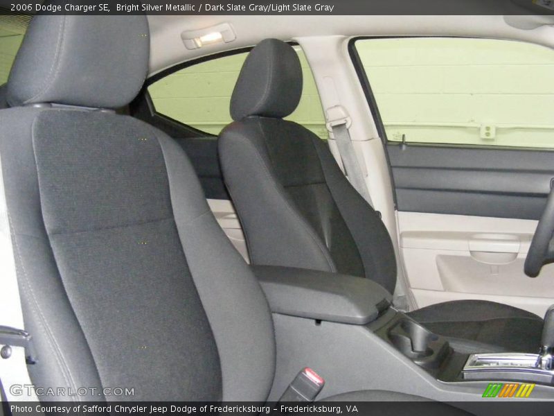 Bright Silver Metallic / Dark Slate Gray/Light Slate Gray 2006 Dodge Charger SE