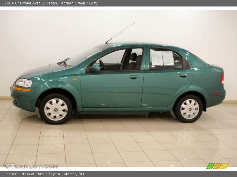 Modern Green / Gray 2004 Chevrolet Aveo LS Sedan