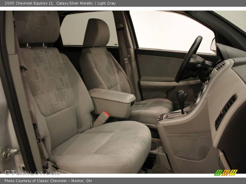 Galaxy Silver Metallic / Light Gray 2005 Chevrolet Equinox LS