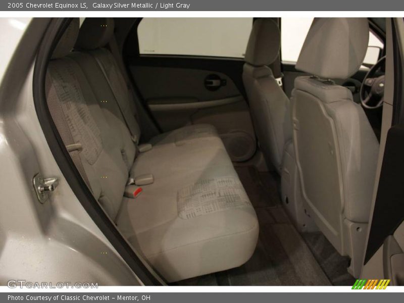 Galaxy Silver Metallic / Light Gray 2005 Chevrolet Equinox LS