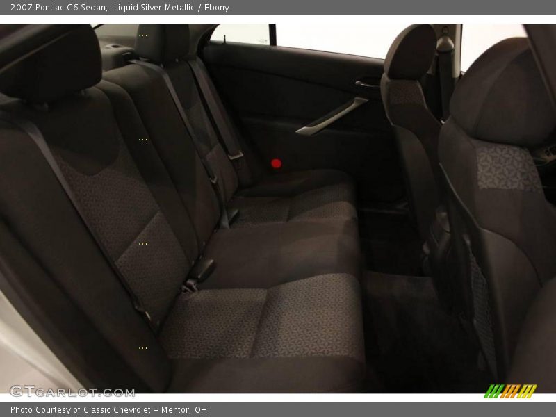Liquid Silver Metallic / Ebony 2007 Pontiac G6 Sedan