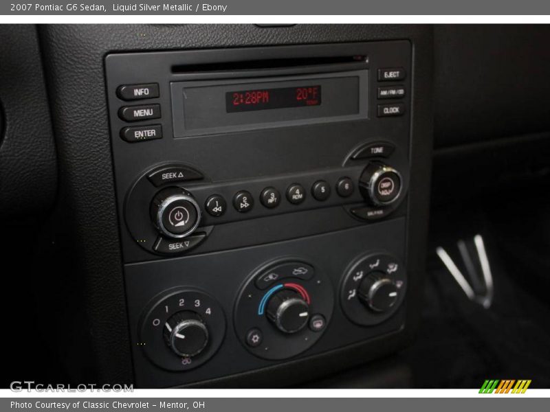 Liquid Silver Metallic / Ebony 2007 Pontiac G6 Sedan