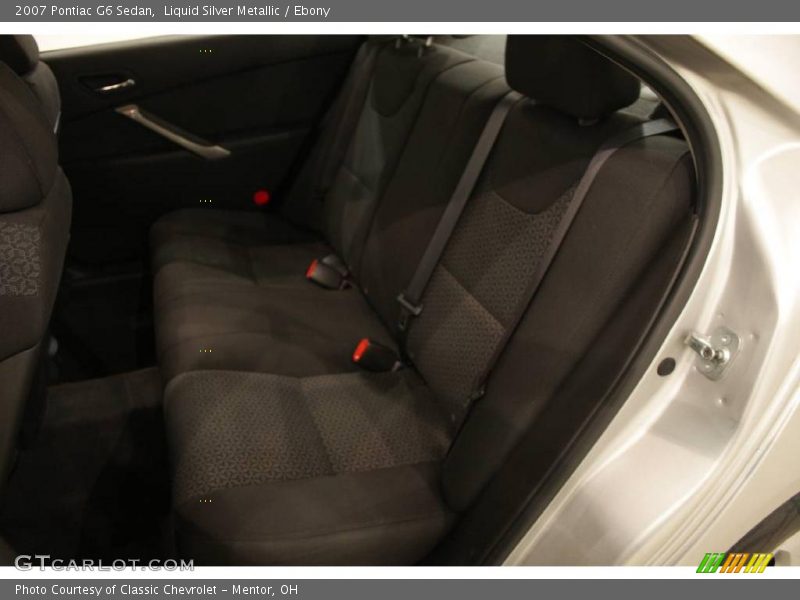 Liquid Silver Metallic / Ebony 2007 Pontiac G6 Sedan
