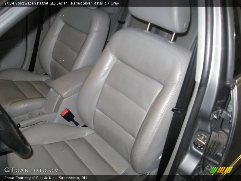 Reflex Silver Metallic / Grey 2004 Volkswagen Passat GLS Sedan