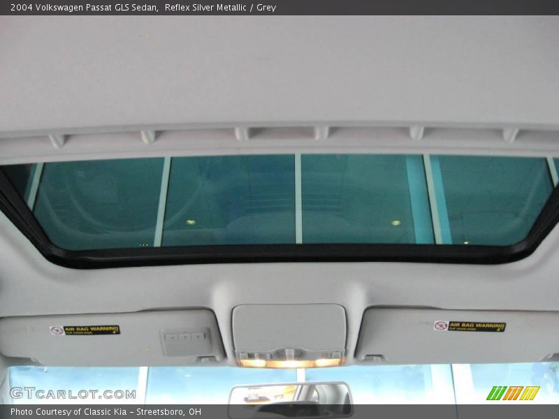 Reflex Silver Metallic / Grey 2004 Volkswagen Passat GLS Sedan