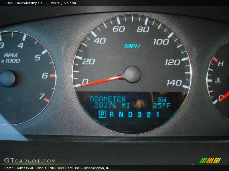 White / Neutral 2009 Chevrolet Impala LT