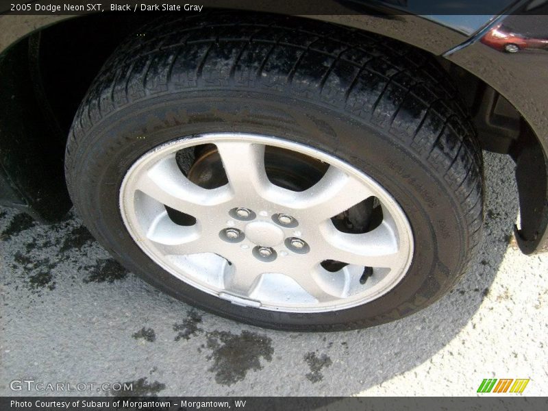 Black / Dark Slate Gray 2005 Dodge Neon SXT