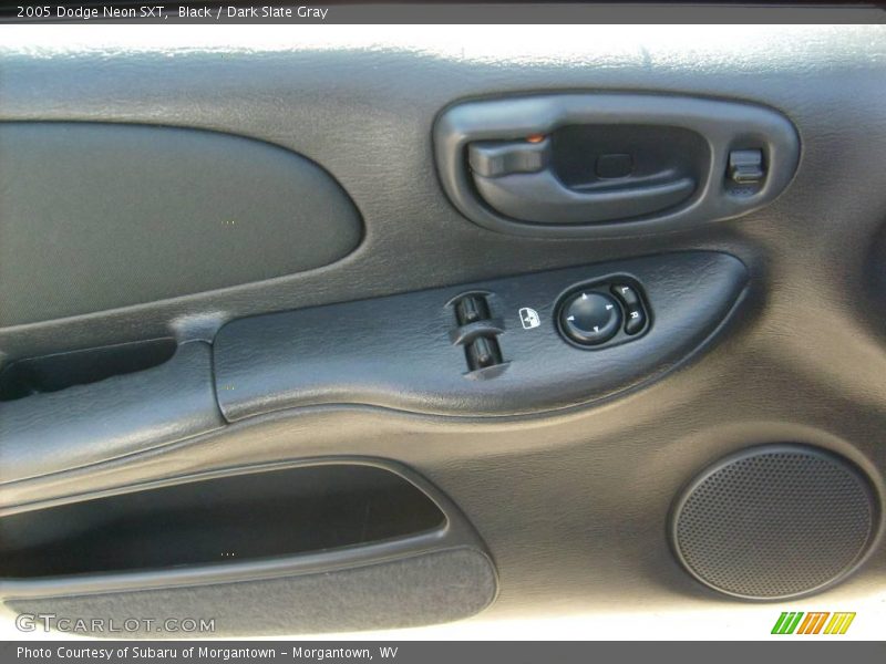 Black / Dark Slate Gray 2005 Dodge Neon SXT