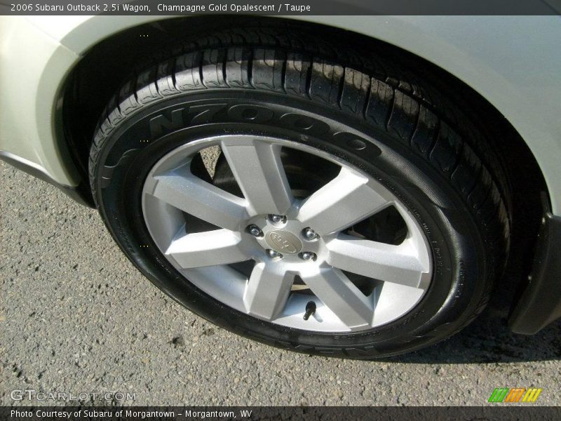 Champagne Gold Opalescent / Taupe 2006 Subaru Outback 2.5i Wagon