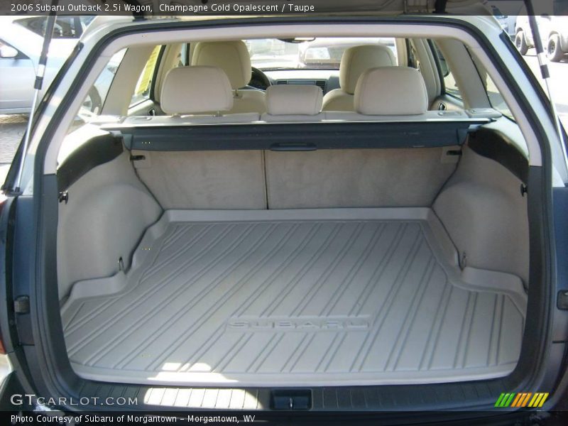 Champagne Gold Opalescent / Taupe 2006 Subaru Outback 2.5i Wagon