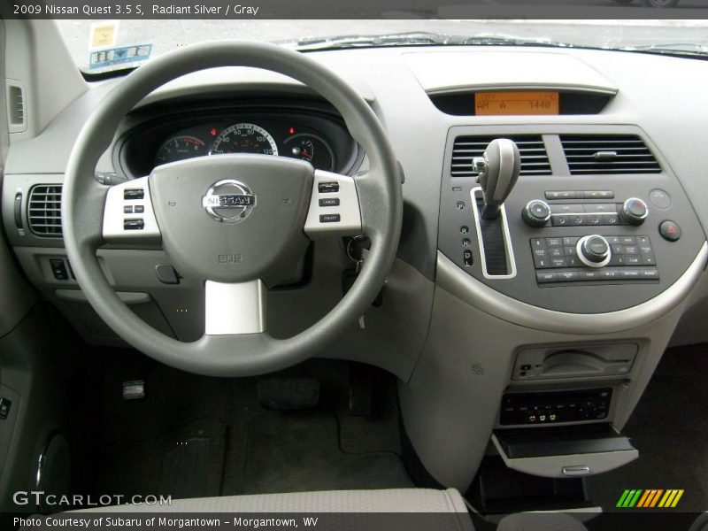 Radiant Silver / Gray 2009 Nissan Quest 3.5 S