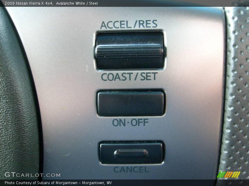 Avalanche White / Steel 2009 Nissan Xterra X 4x4