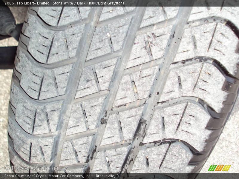 Stone White / Dark Khaki/Light Graystone 2006 Jeep Liberty Limited