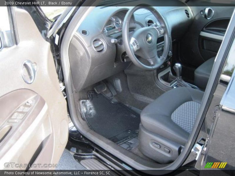 Black / Ebony 2009 Chevrolet HHR LT