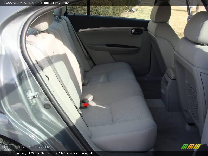 Techno Gray / Gray 2009 Saturn Aura XE