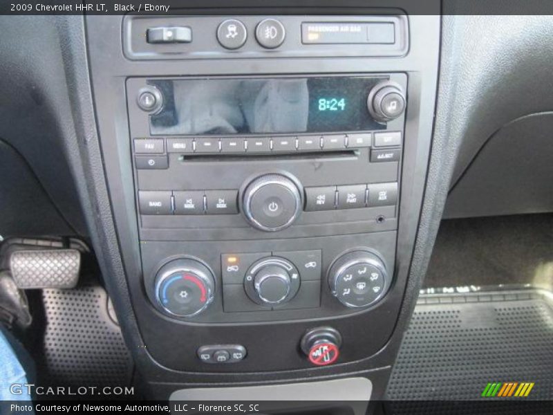 Black / Ebony 2009 Chevrolet HHR LT