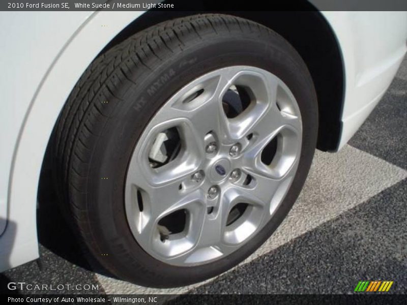 White Suede / Medium Light Stone 2010 Ford Fusion SE